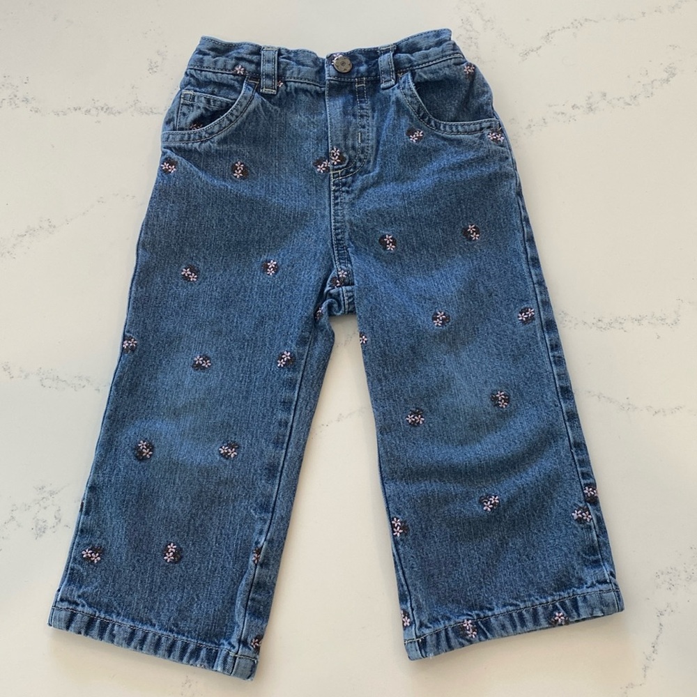 Carter’s Kids jeans with embroidered pink flowers size 18 months